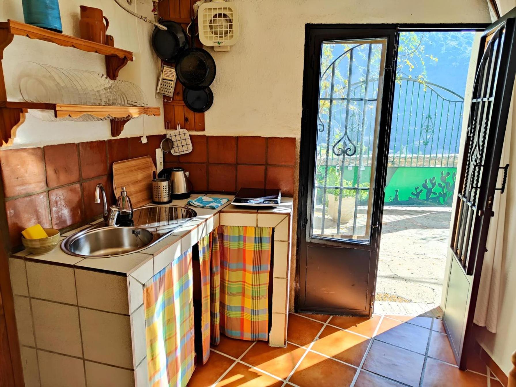 Cuevas El Abanico - Vtar Vivienda Turistica De Alojamiento Rural Гранада Экстерьер фото
